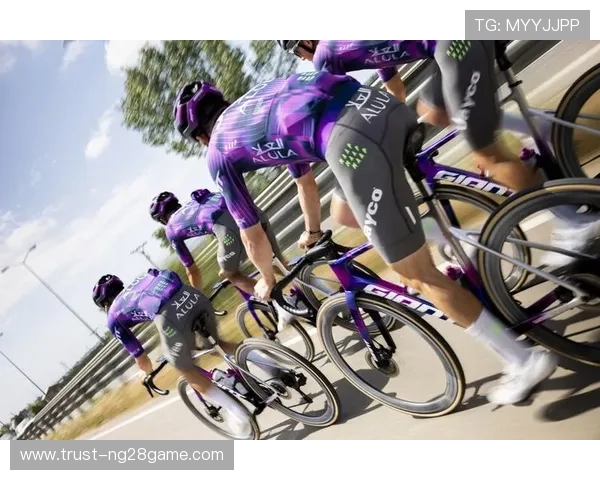 摩托GP赛事最新动态：2026赛季新车发布与车手阵容调整分析